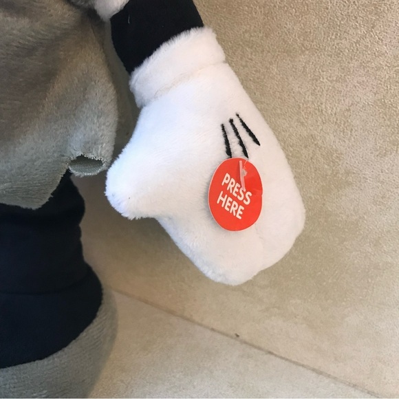 Disney Just Play Halloween Minnie Mouse 13” Stepper Dance Musical Plush New - Picture 9 of 13